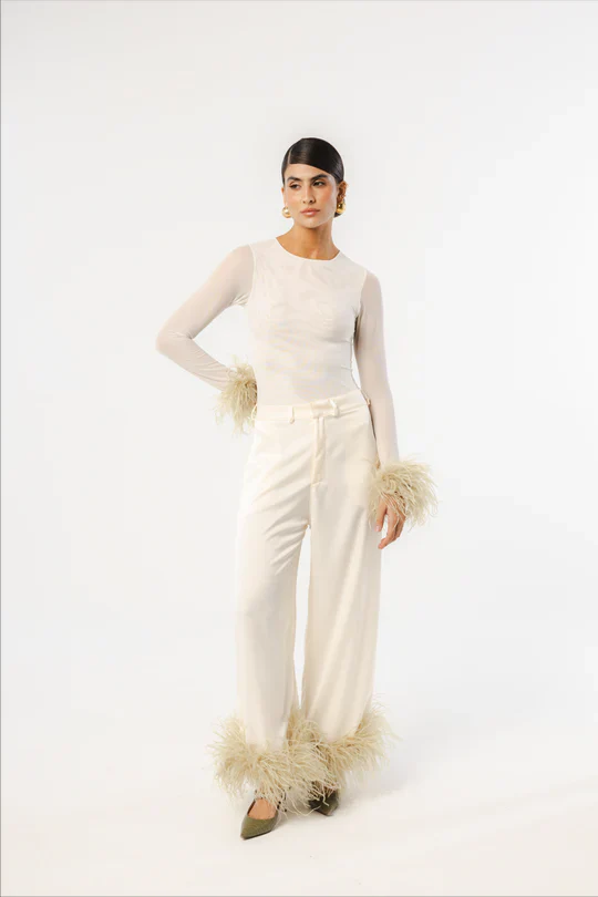Body The Swan - Image 6