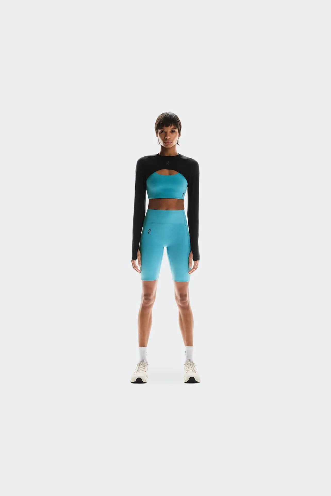 Bolero On Para Mujer Studio - Image 2