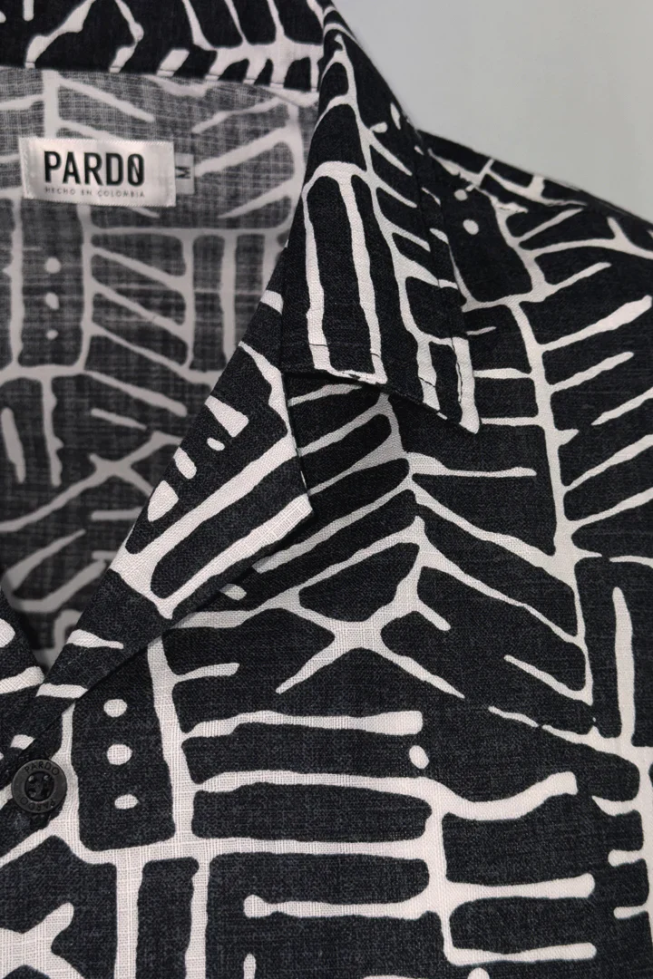 Camisa Figuras Arquelogicas - Image 2