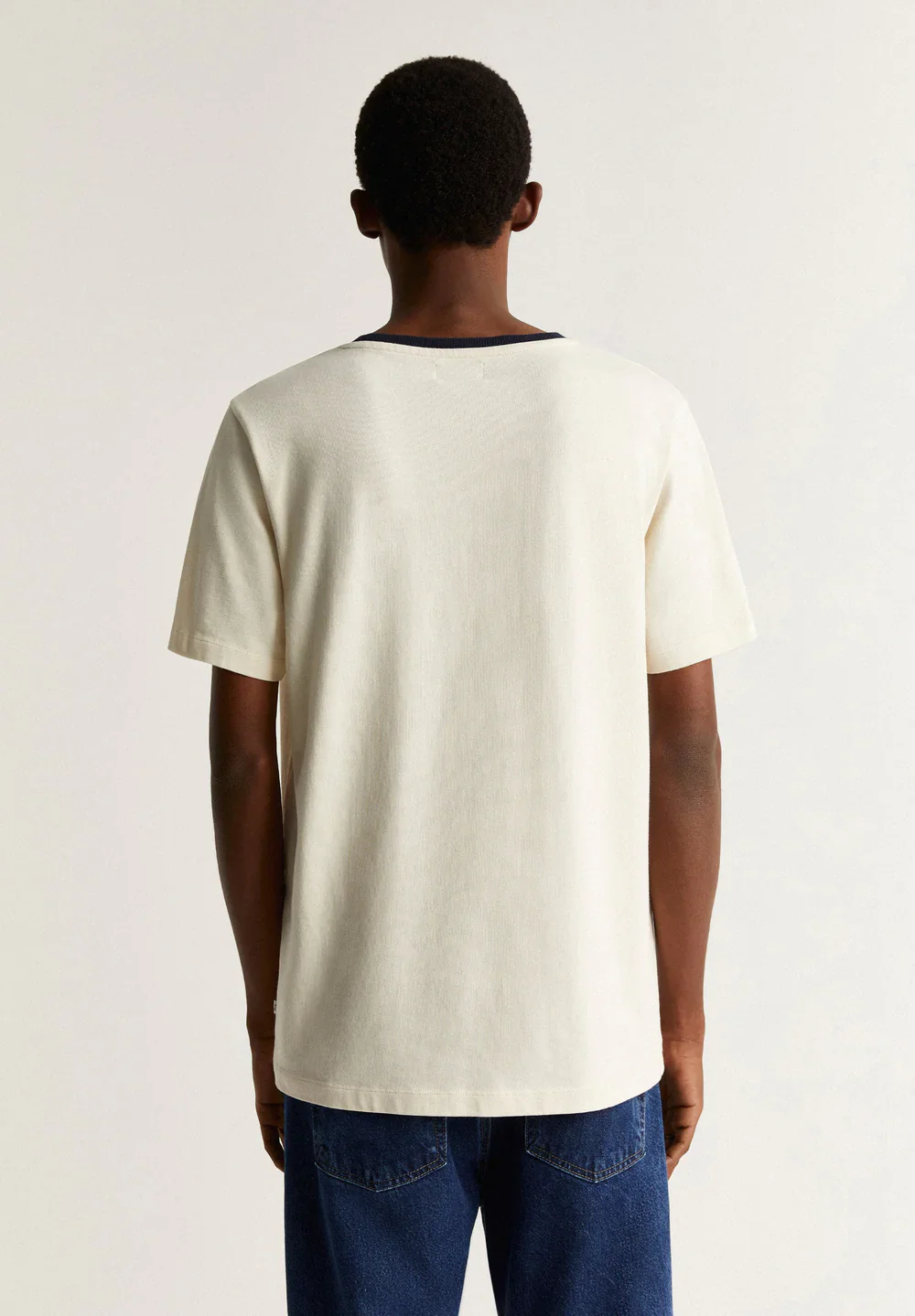 T-Shirt Contrast Retro Tee - Image 4