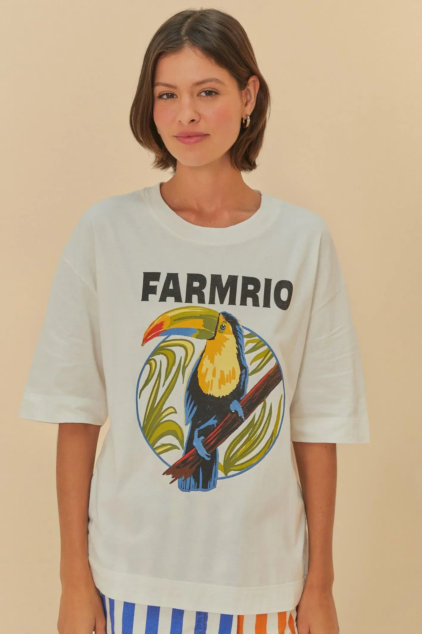 T-Shirt Over Farm Rio Tucano