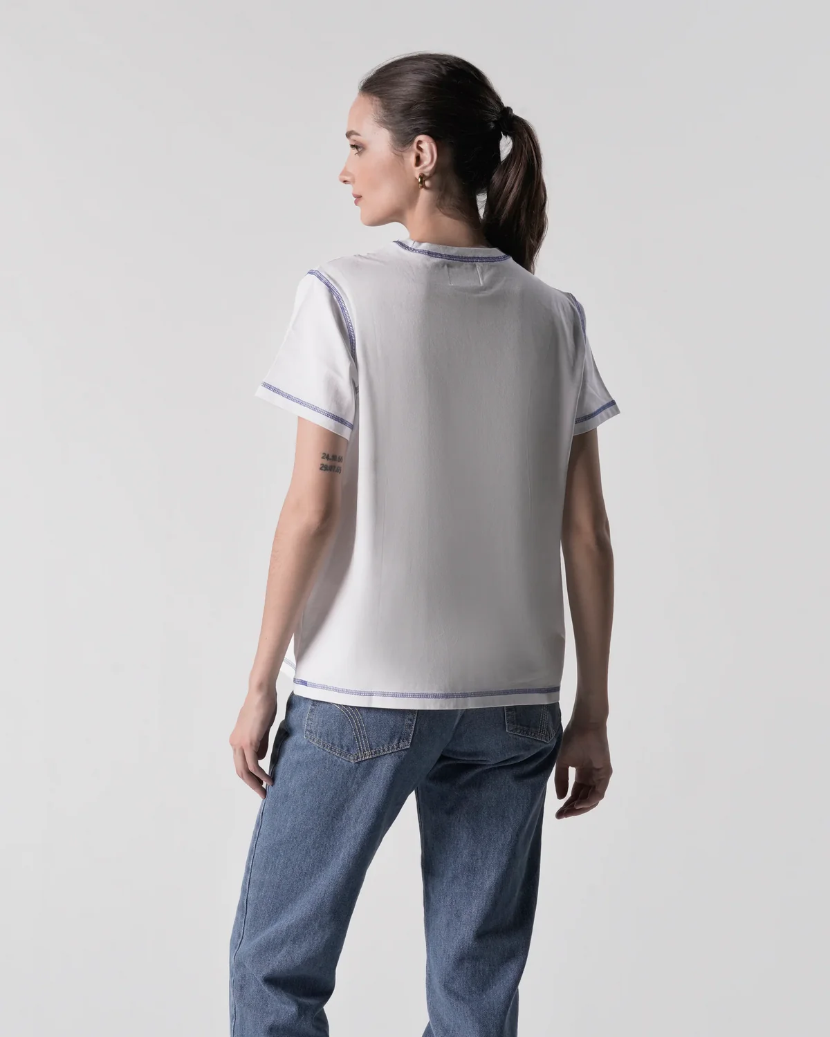 T-Shirt Seam - Image 4