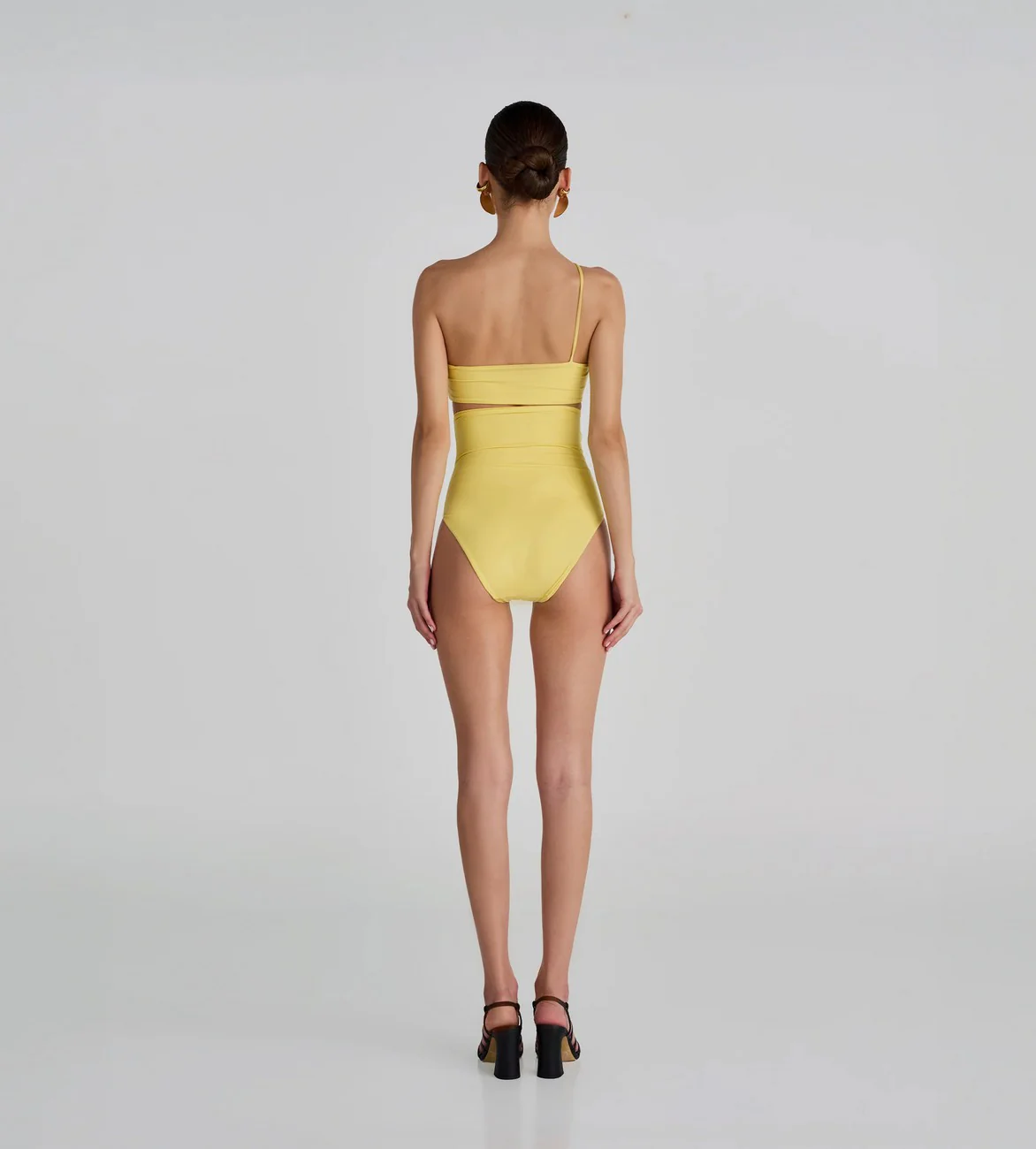 Two Piece Castaño - Image 2