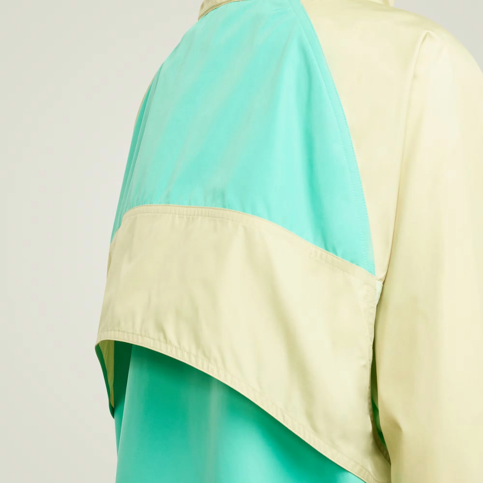 Chaqueta Adidas by SMC Tn Po - Image 5