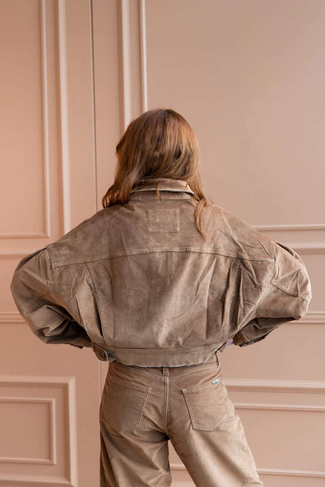 Chaqueta Balloon Velvet Caramel - Image 5