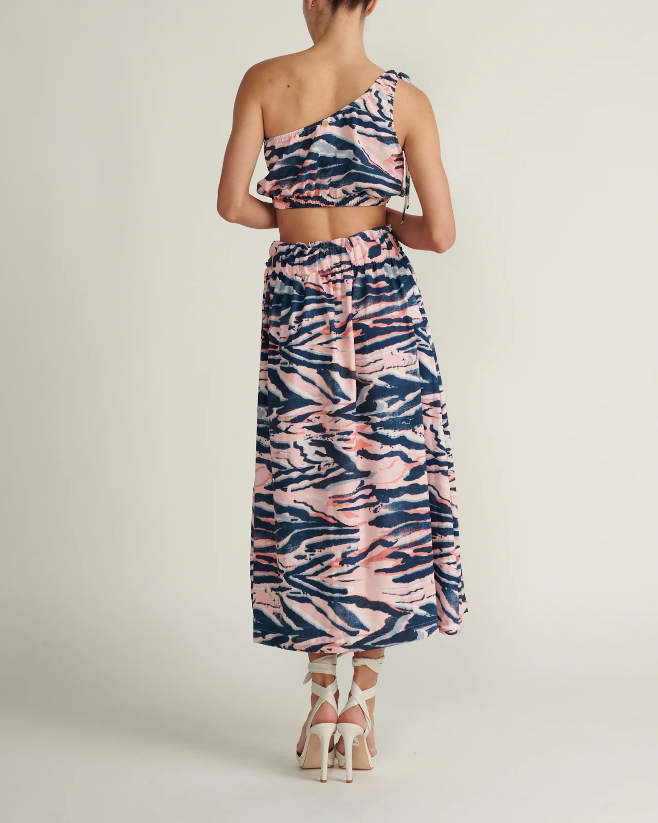 Crop Top  Manuela Mercedes Brana - Image 3
