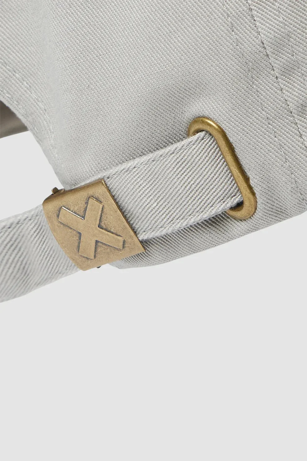 Gorra Iconic Ash - Image 2