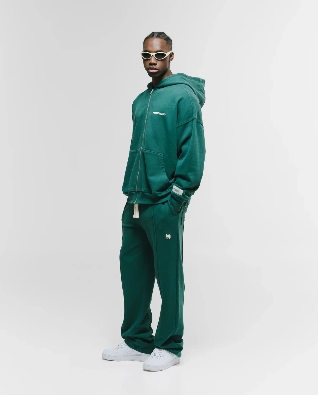 Jogger Basic V4 Forest Green - Image 2