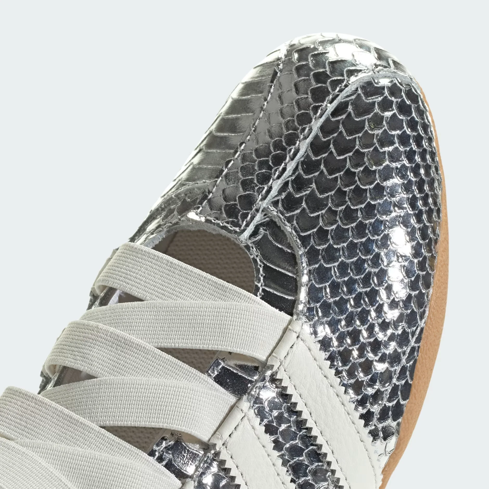 Tenis Mary Jane Adidas Tokyo Snake Print Mujer - Image 6
