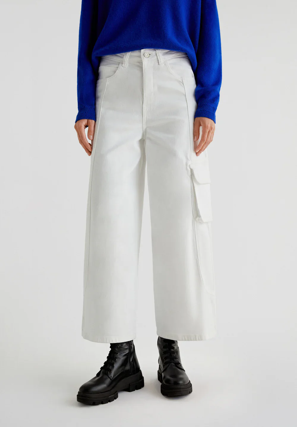 Pantalon Denim Cargo Cullote - Image 3