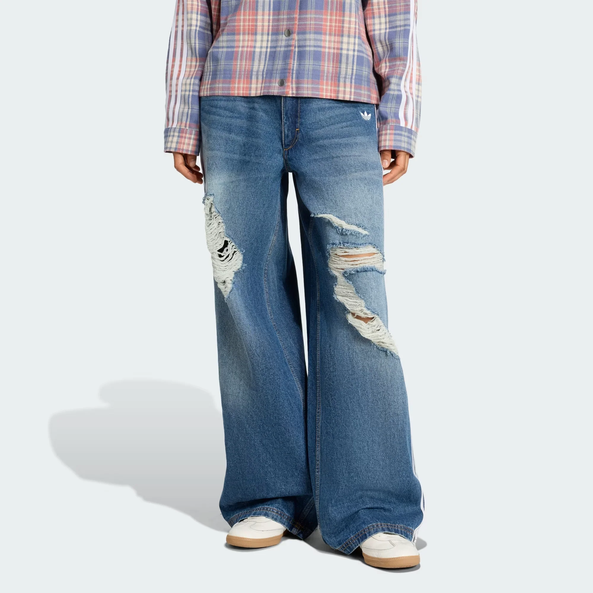 Pantalon Holgado De Mezclilla Desgastados Adidas Originals
