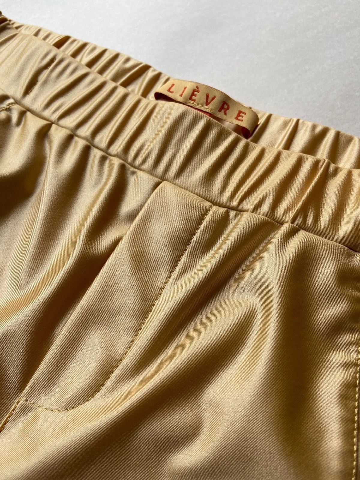 Pantalón Lucido - Image 3