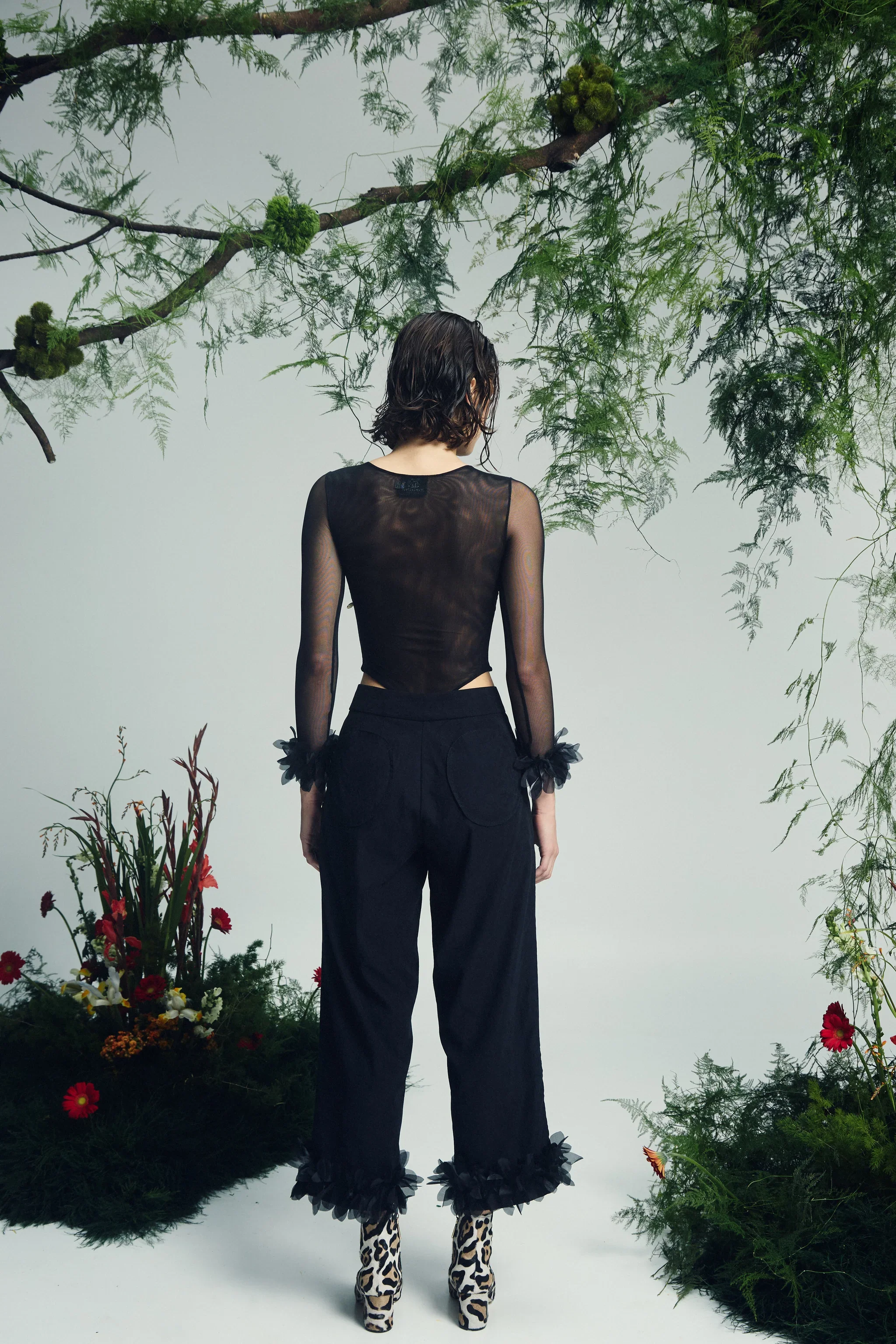Pantalón Negro Sinuara - Image 2