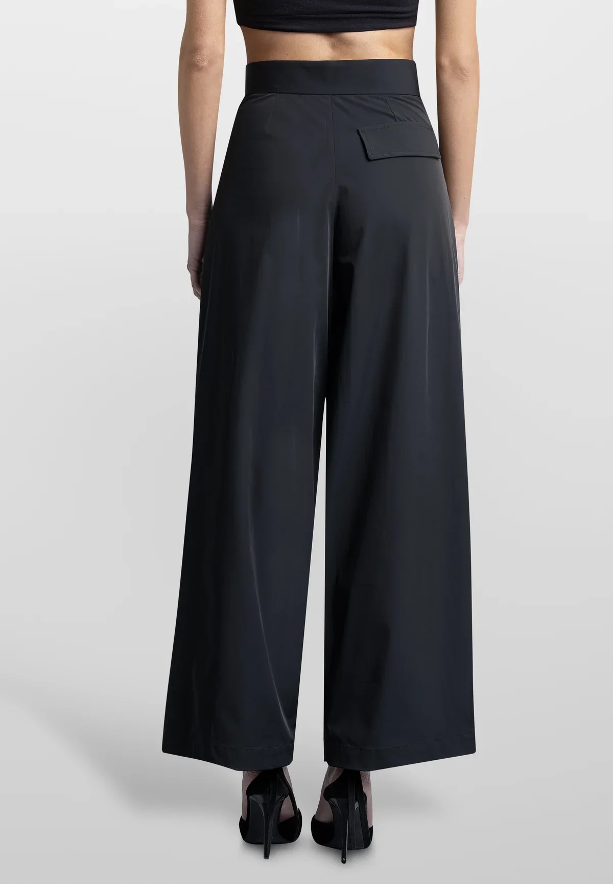 Pantalón Nylon Noa - Image 3