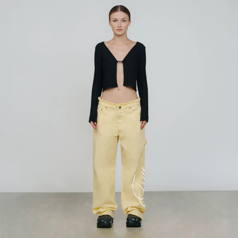Pantalones De Tiro Medio Amarillo Mantequilla