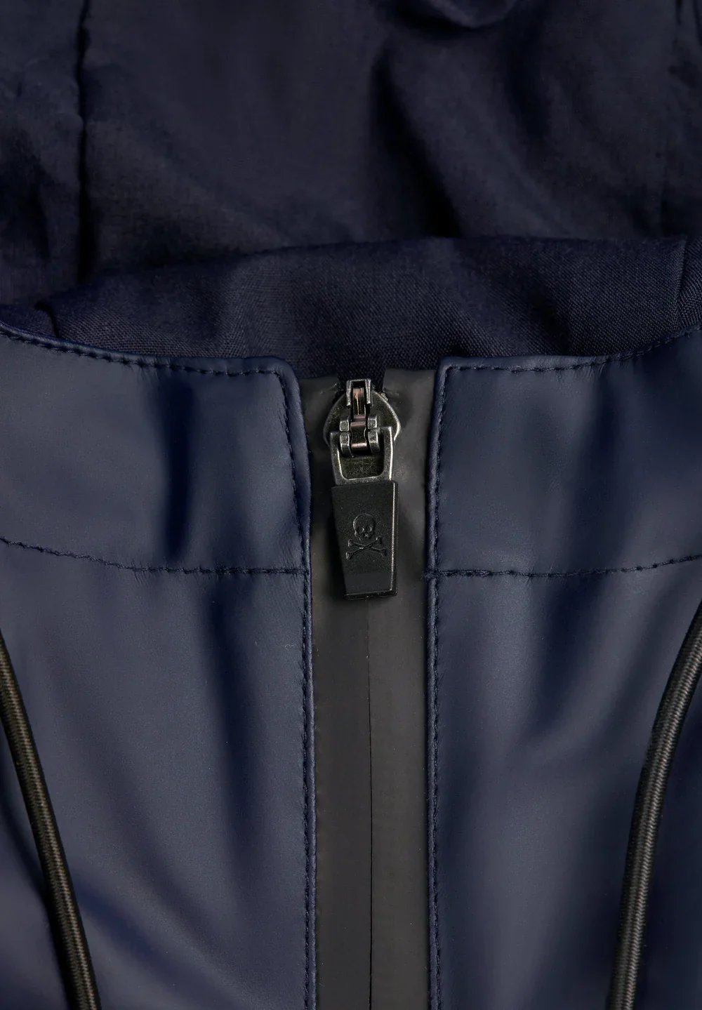 Raincoat - Image 6