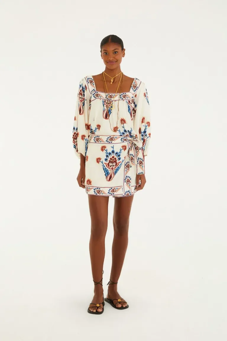 Short Saia Indra