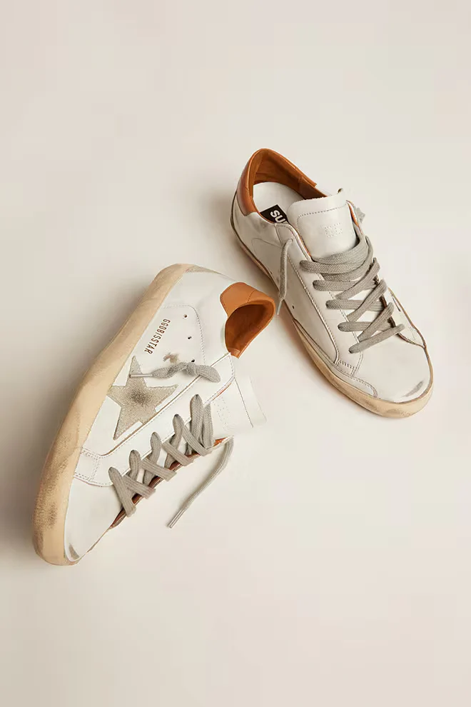Tenis Golden Goose Super Star Leather Star Heel Hombre - Image 2
