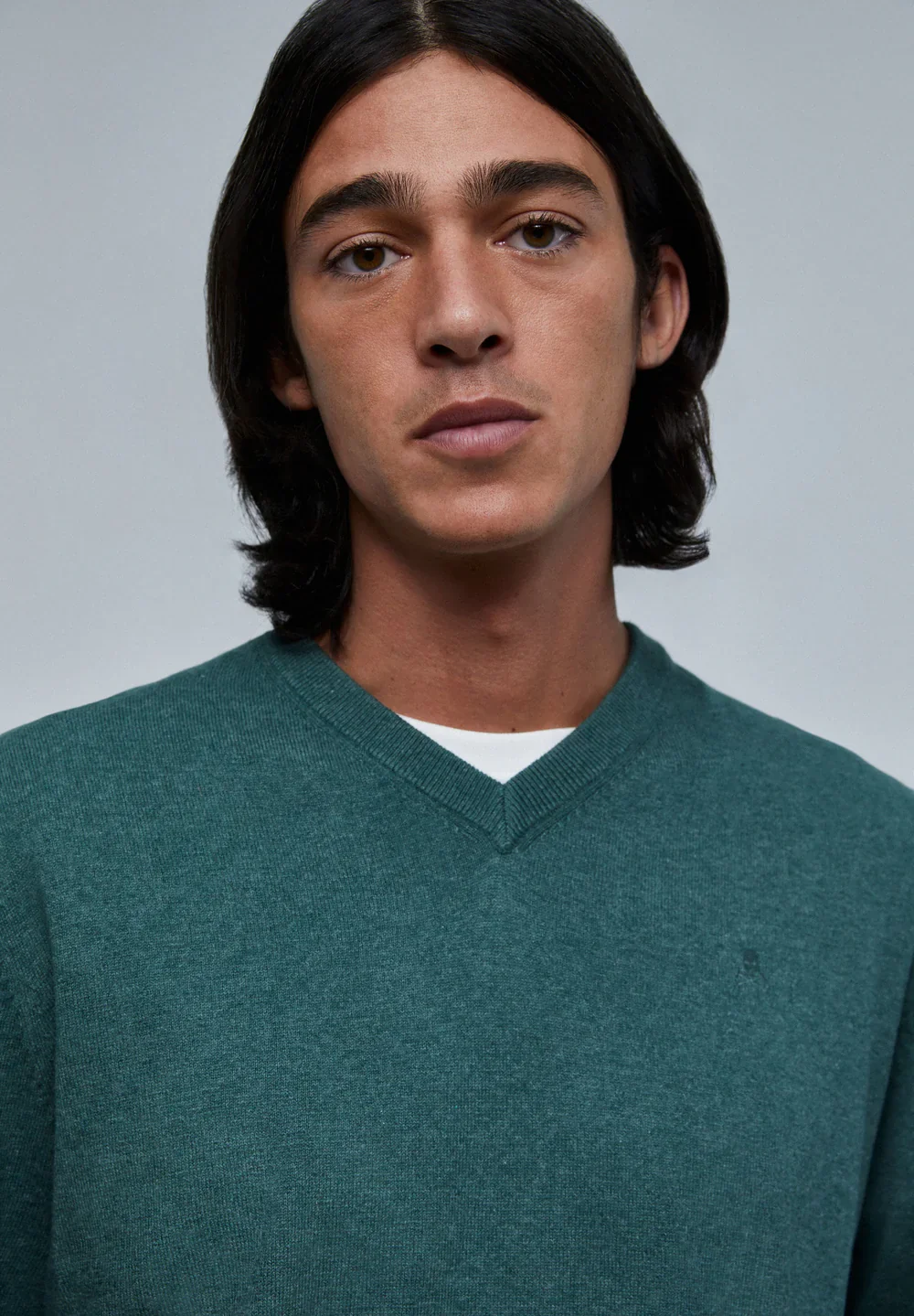 Sweater Basic Round Neck - Image 3