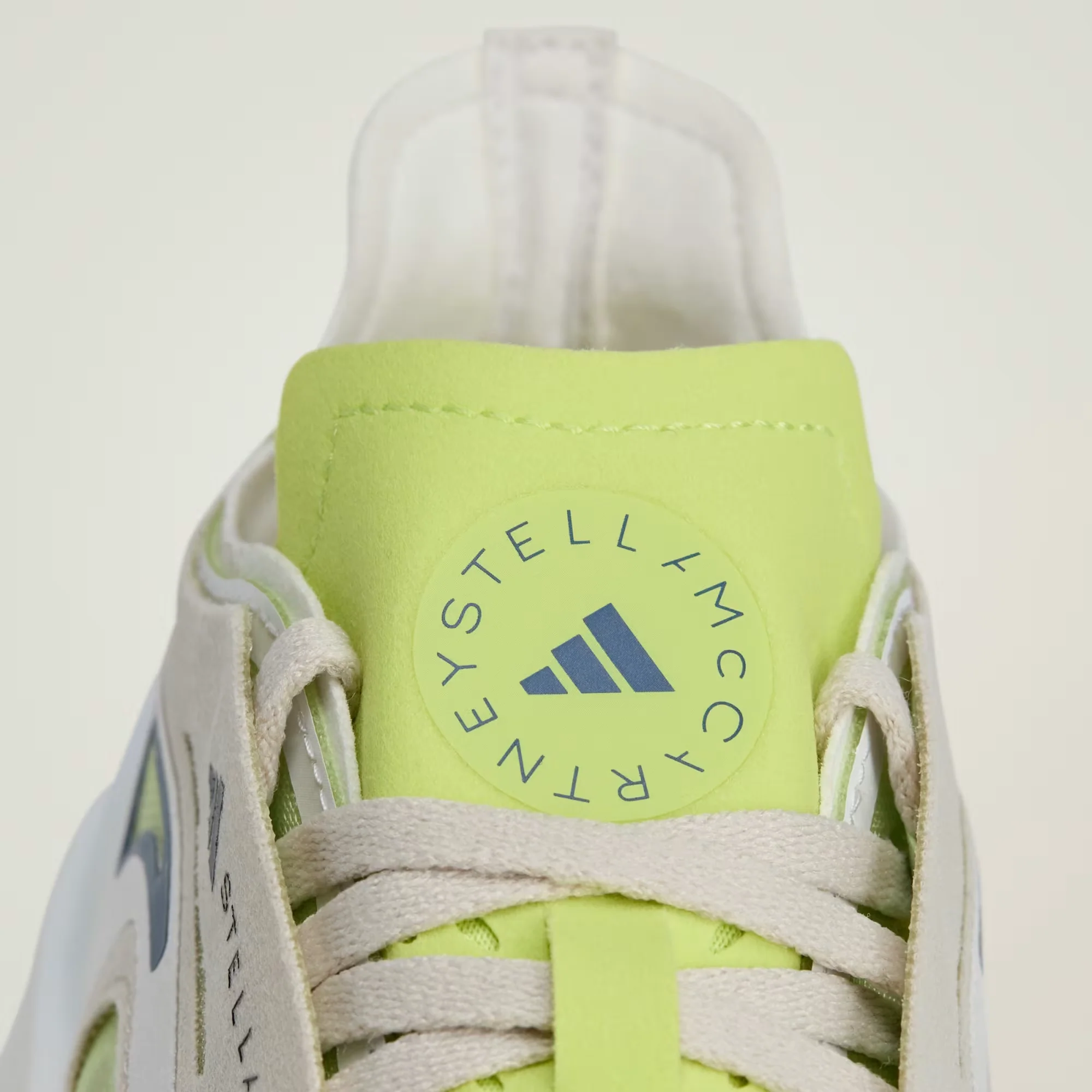Tenis Adidas Asmc Ultraboost 5 Mujer - Image 7