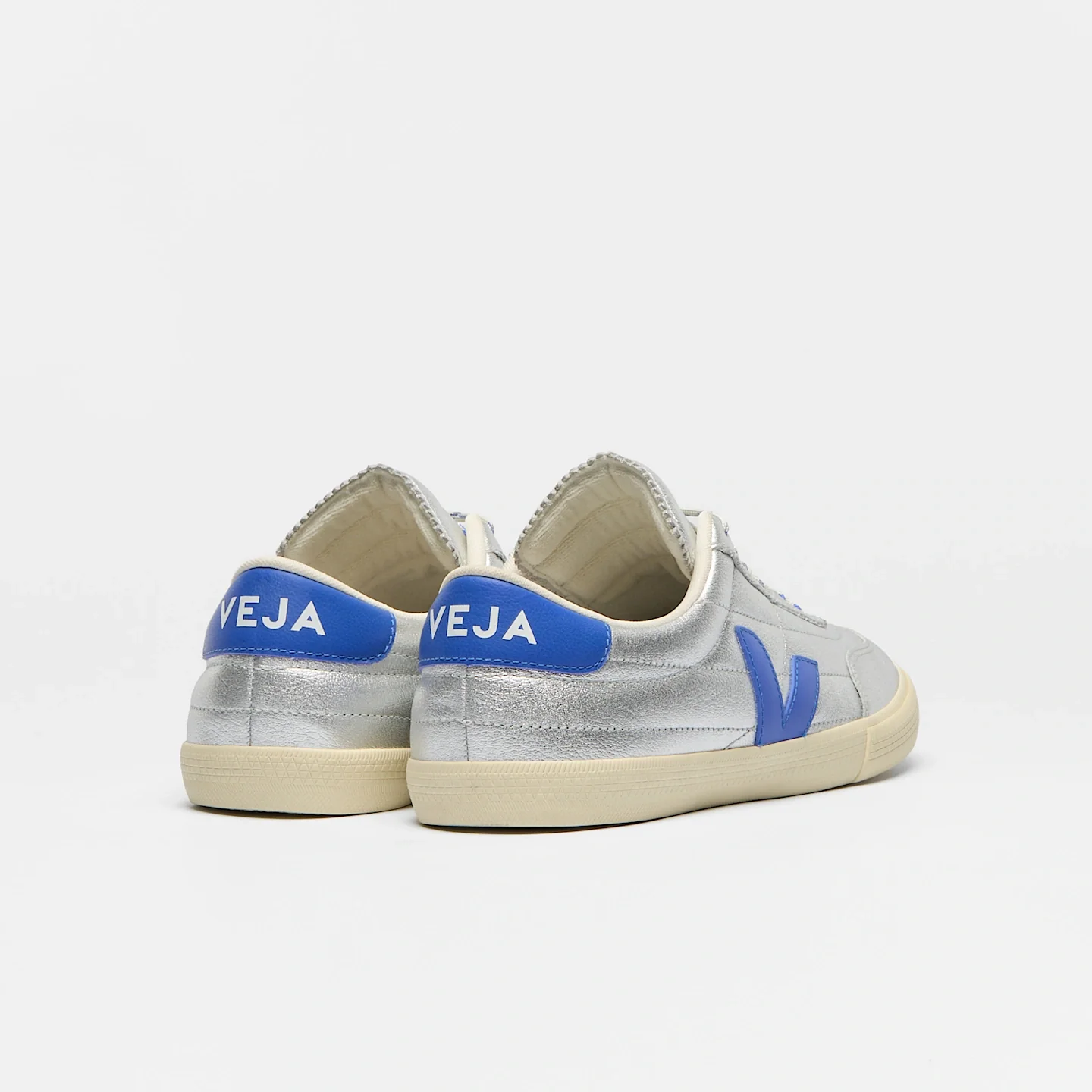 Tenis Veja De Mujer Panenka O.t. Leather Silver Paros - Image 3