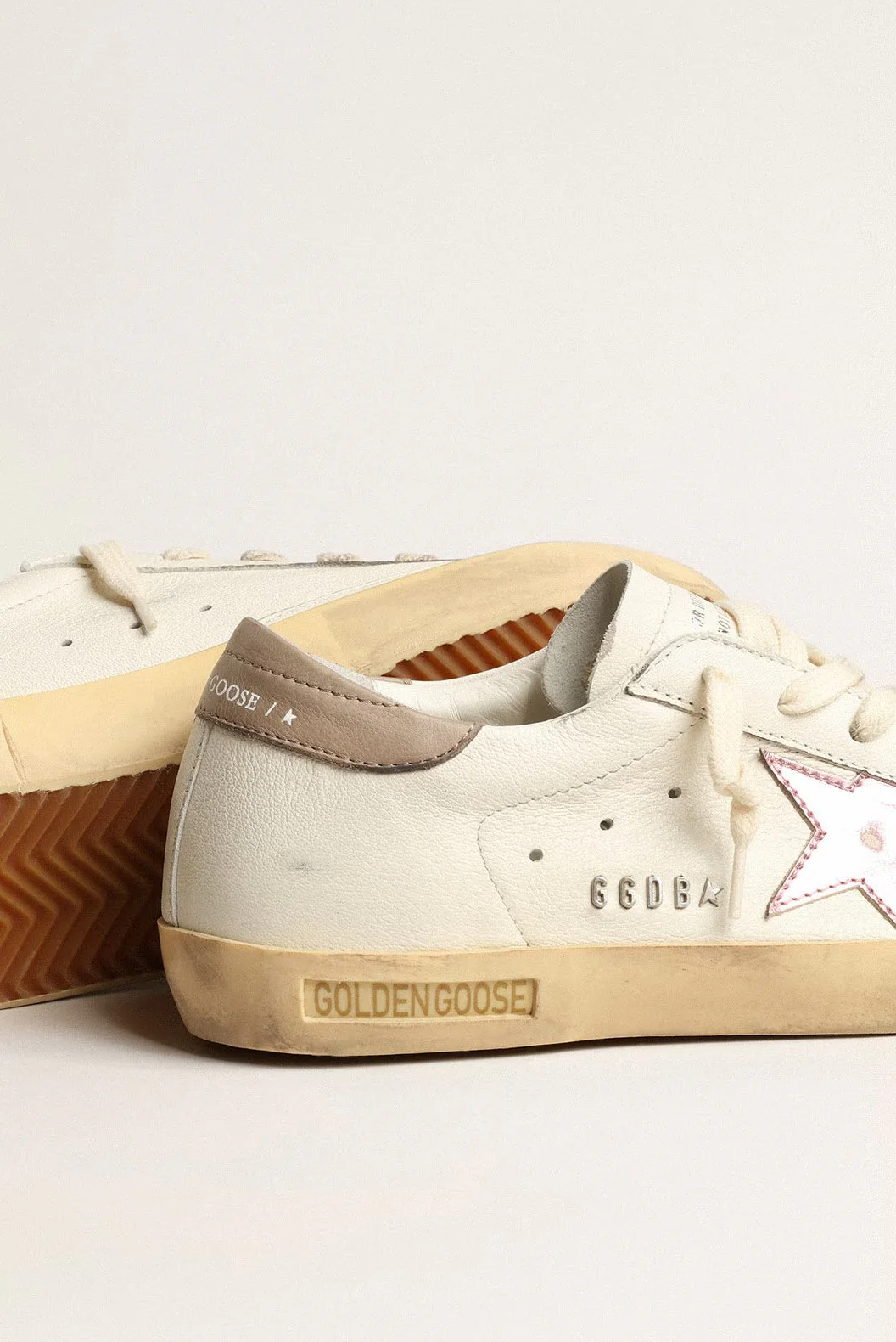 Tenis Golde Goose Super Star Nappa Metal Lettering Mujer - Image 3