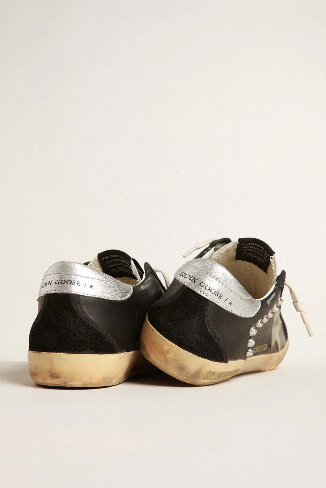 Tenis Golden Goose Super Star Leather With Stitchings And Studs Mujer - Image 3