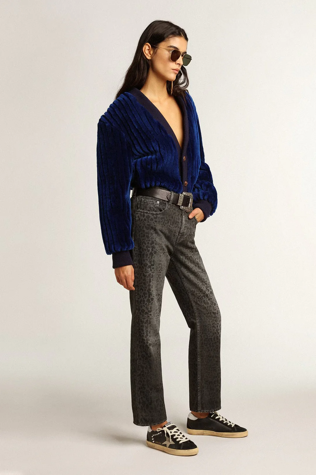 Tenis Golden Goose Super Star Leather With Stitchings And Studs Mujer - Image 5