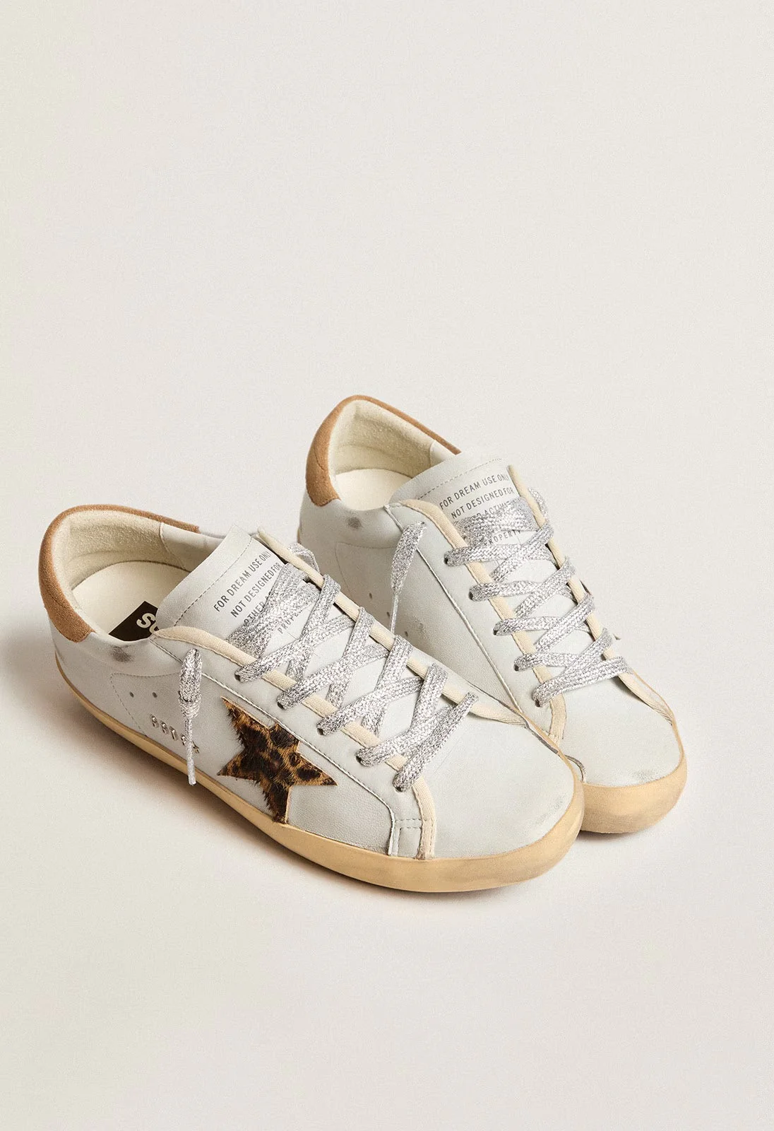 Tenis Golden Goose Super Star Nappa Horsy Star Metal Lettering Mujer - Image 2