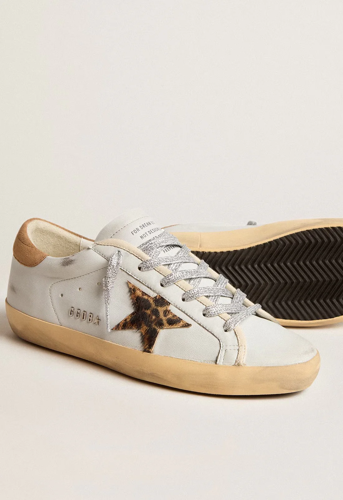 Tenis Golden Goose Super Star Nappa Horsy Star Metal Lettering Mujer - Image 3