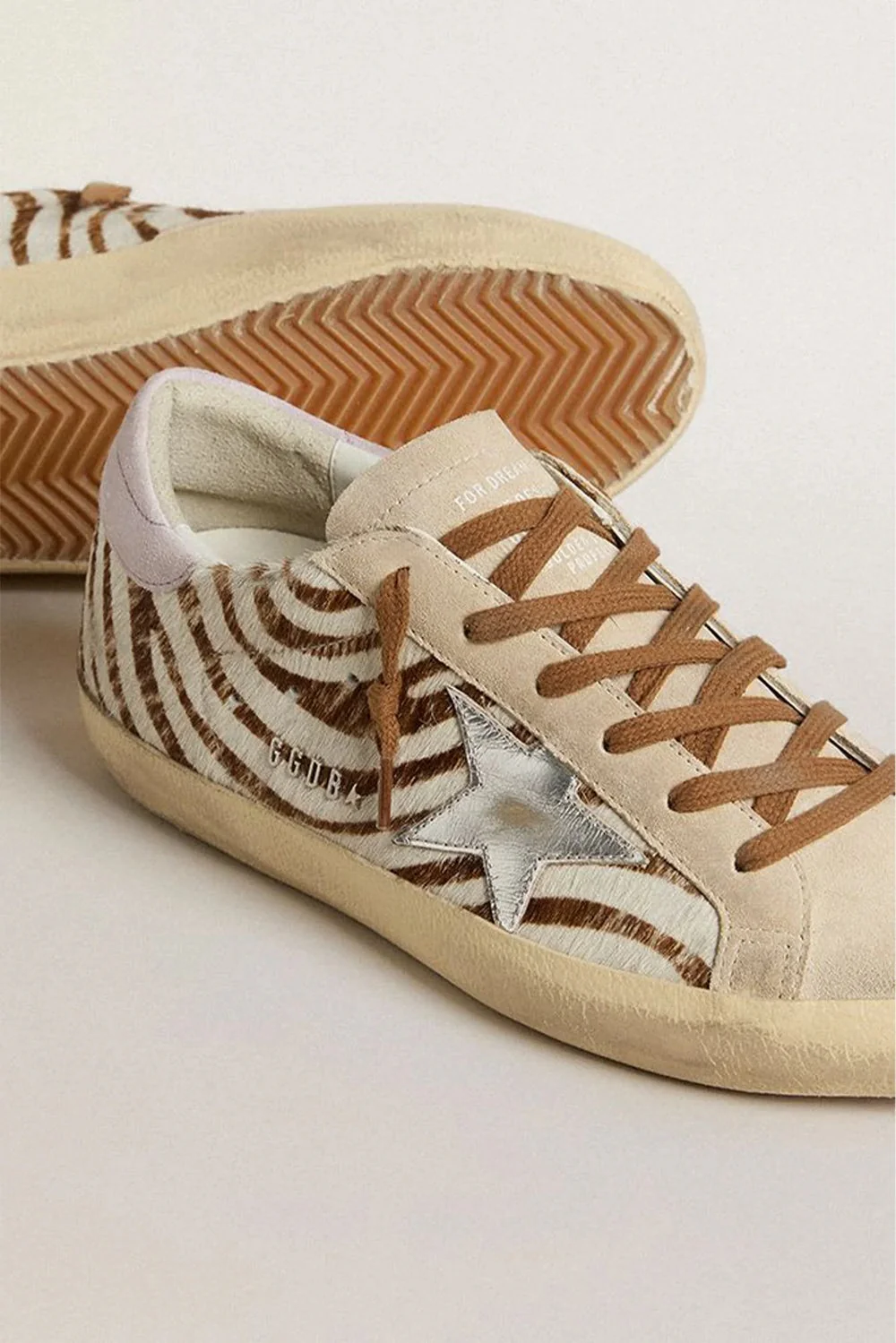 Tenis Golden Goose Super Star Zebra Horsy Laminated Star Mujer - Image 3