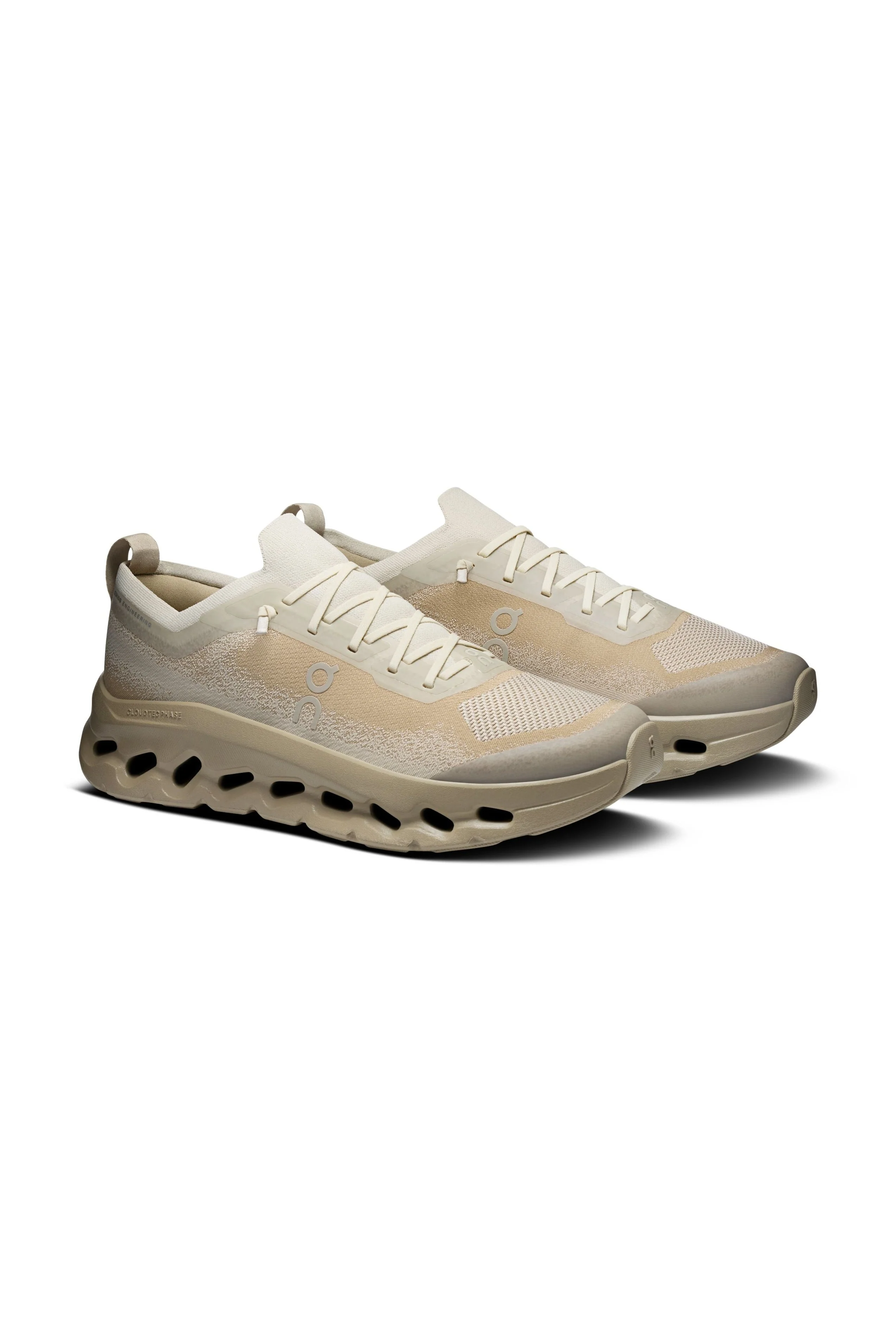 Tenis On De Hombre Cloudtilt Moon X Zendaya Y Law Roach - Image 6