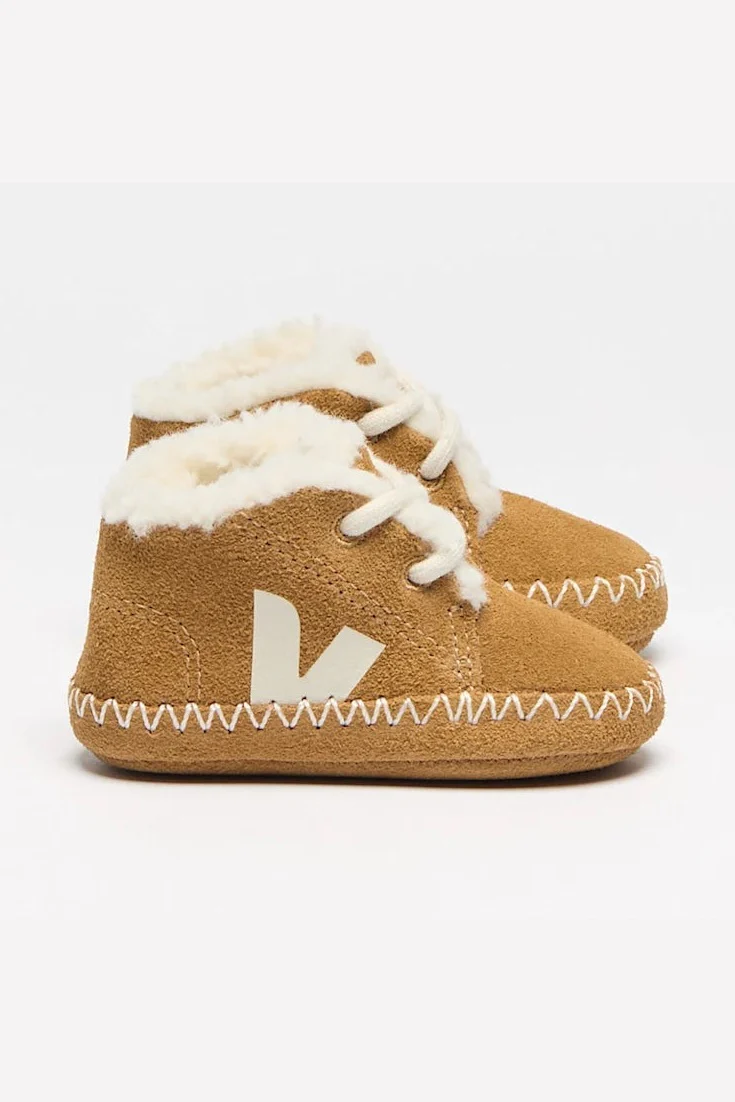 Tenis Veja Baby Fured Suede Camel Pierre