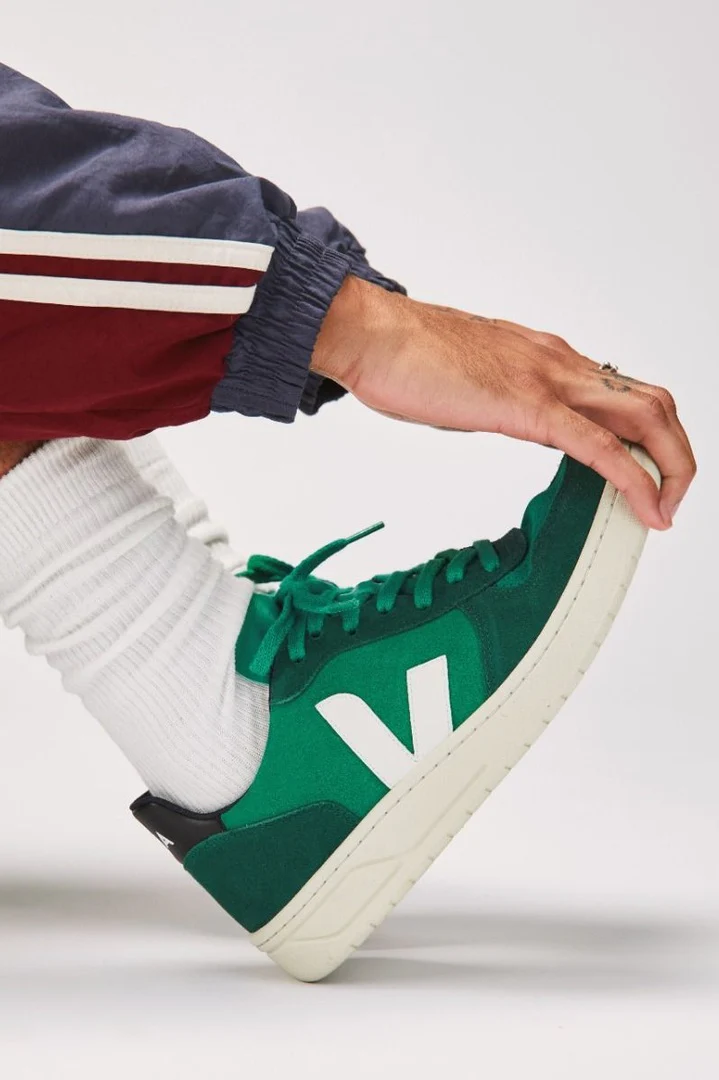 Tenis Veja De Hombre V-10 Suede - Image 4