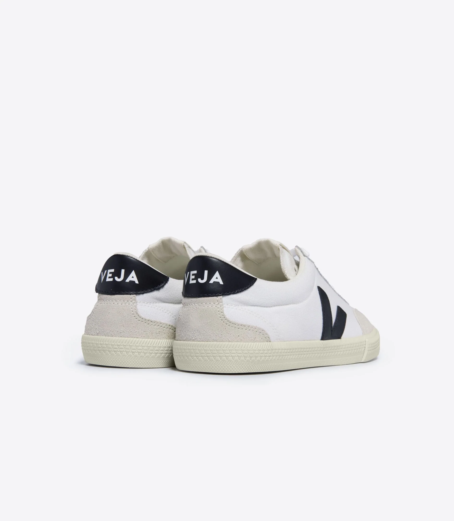 Tenis Veja De Hombre Volley Canvas - Image 3