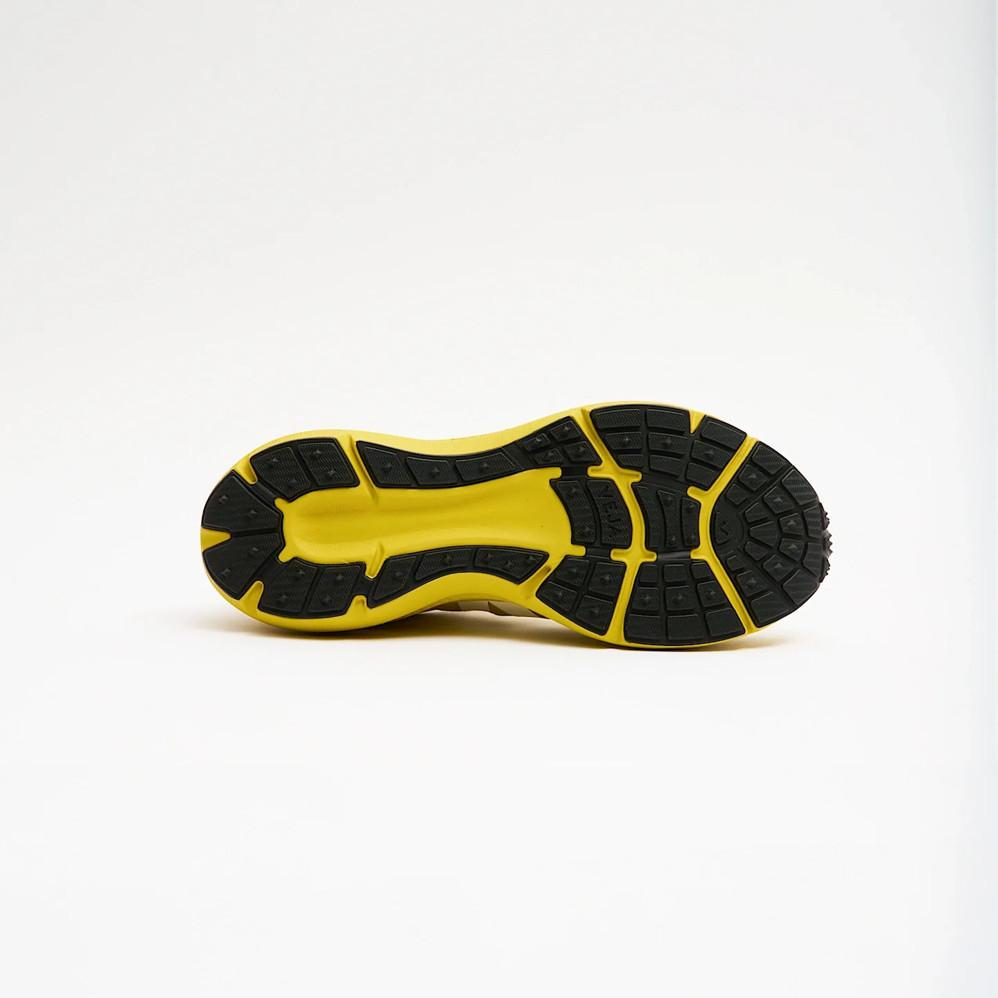 Tenis Veja De Mujer Condor 3 Advanced Engineered-Mesh Sun Liquor - Image 4