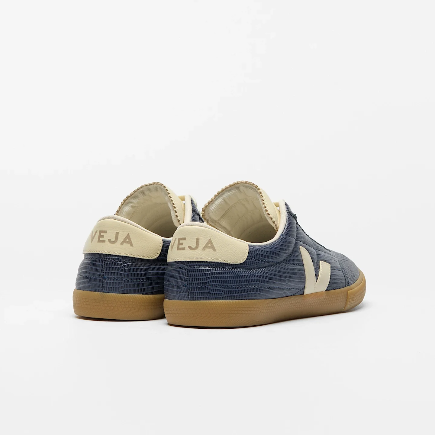 Tenis Veja De Mujer Panenka Dragon Leather Night - Image 3