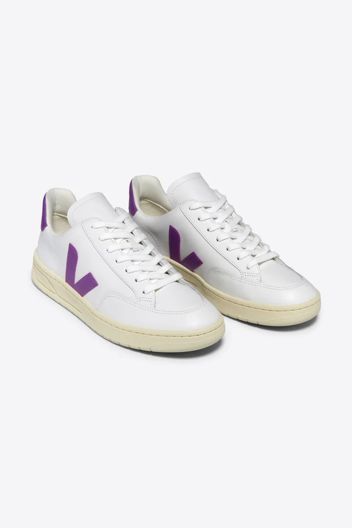 Tenis Veja De Mujer V-12 Light - Image 2