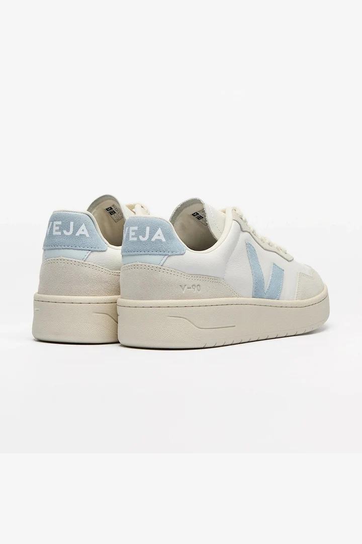 Tenis Veja De Mujer V-90 O.t. Leather - Image 3