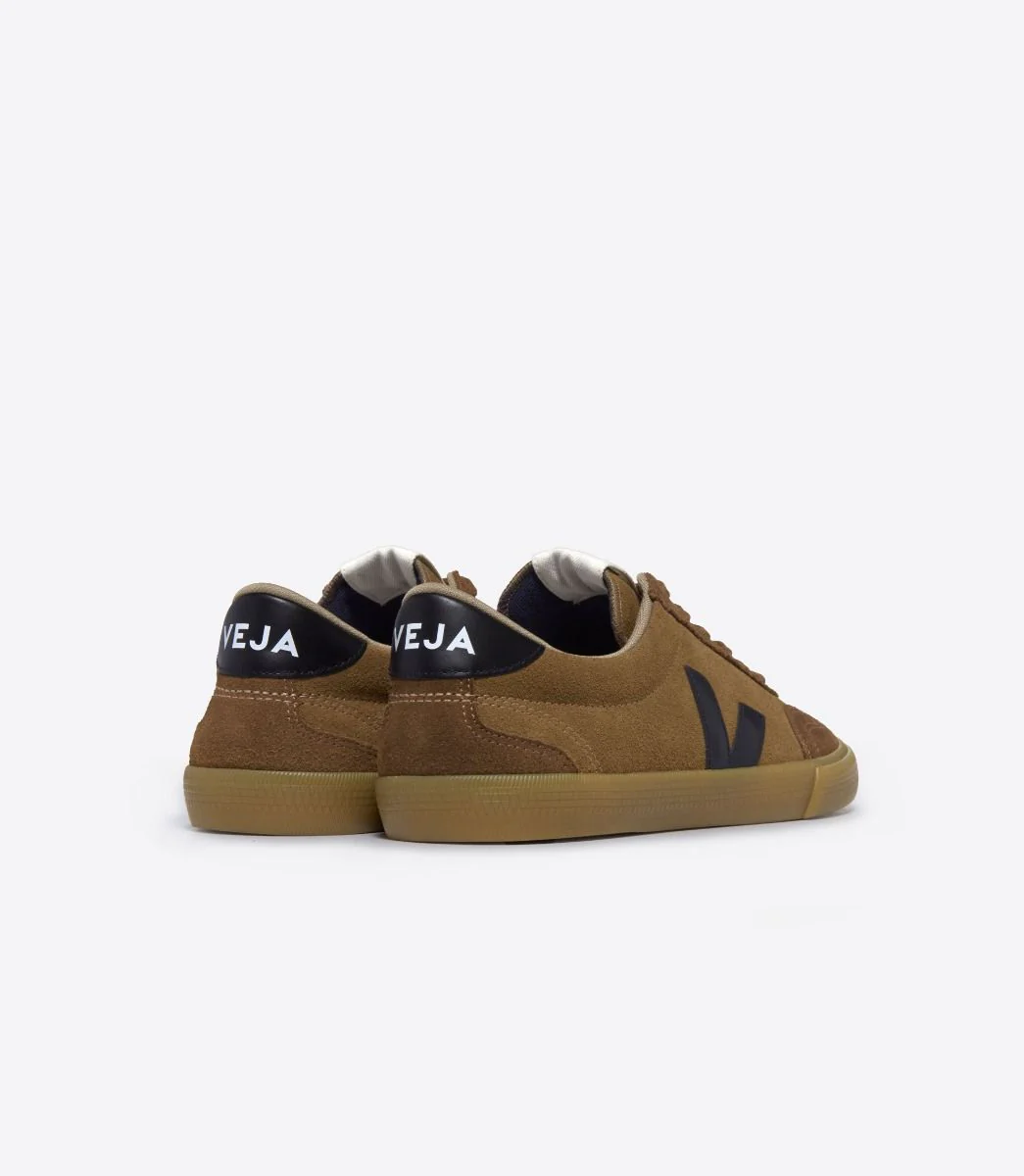 Tenis Veja de Mujer Volley Suede Camel - Image 3