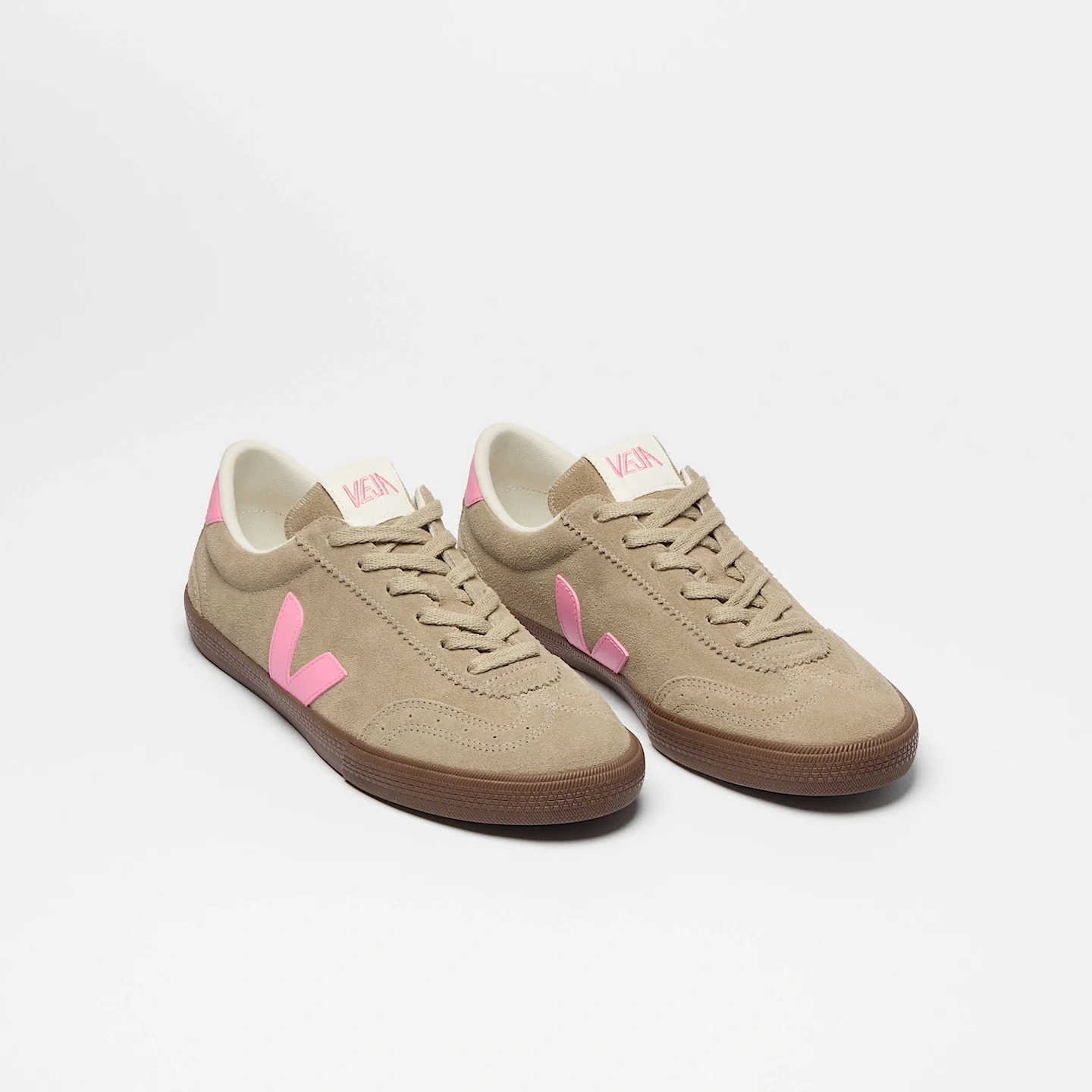 Tenis Veja De Mujer Volley Suede Taupe Malibu Bark - Image 2