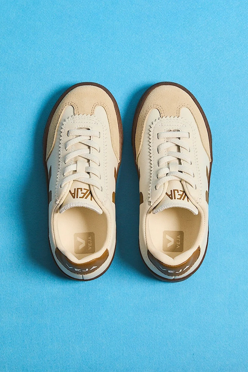 Tenis Veja Kids Volley Elastic Laces Leather White Almond Bark - Image 4