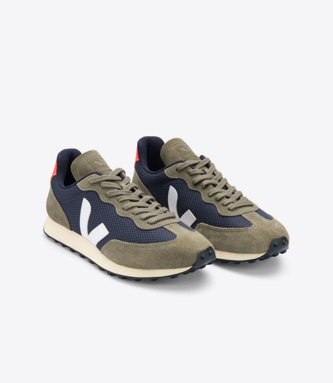 Tenis Veja De Hombre Rio Branco - Image 2