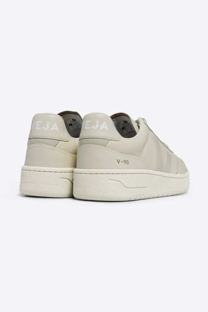 Tenis Veja De Hombre V-90 Ot Leather Cashew - Image 3