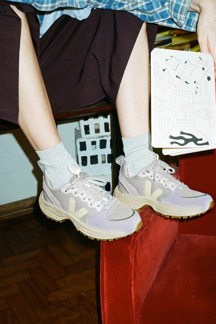Tenis Veja De Mujer Venturi Cashew - Image 4