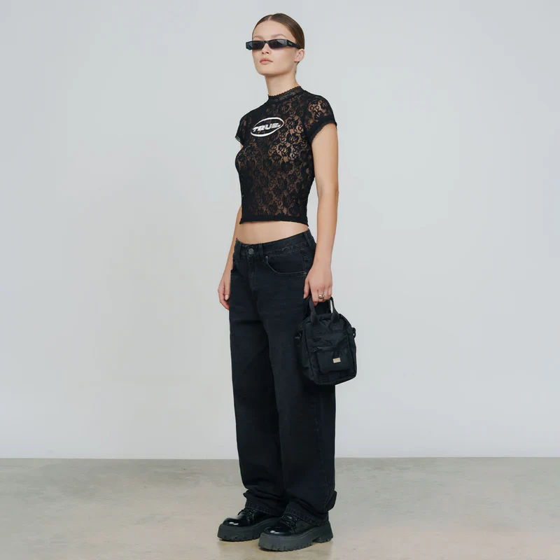 Top De Bebé Con Encaje Floral Negra