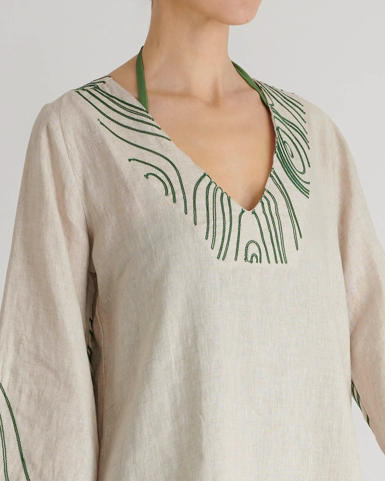 Túnica Bordado Laberinto "Herencia Verde" - Image 5