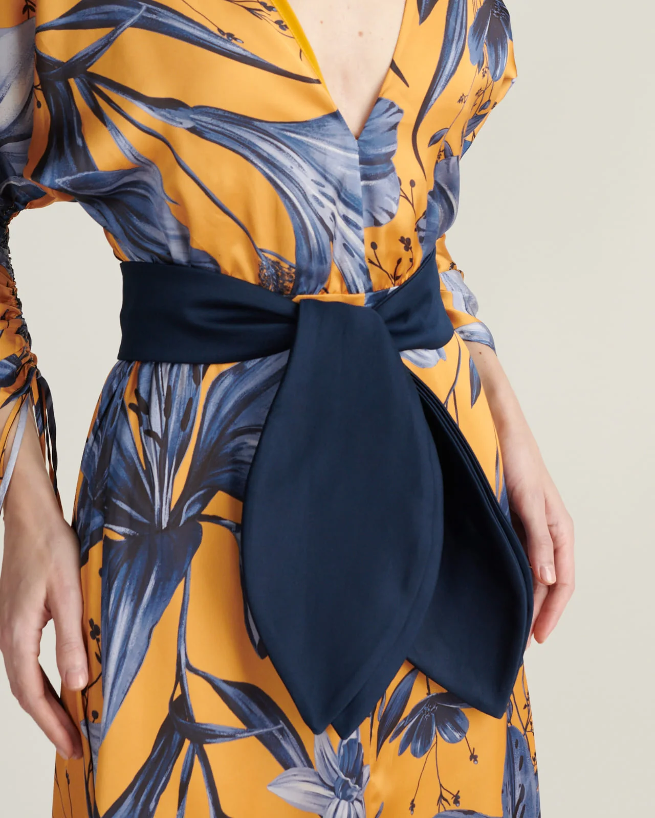 Vestido Maxi Floral Mostaza - Image 5