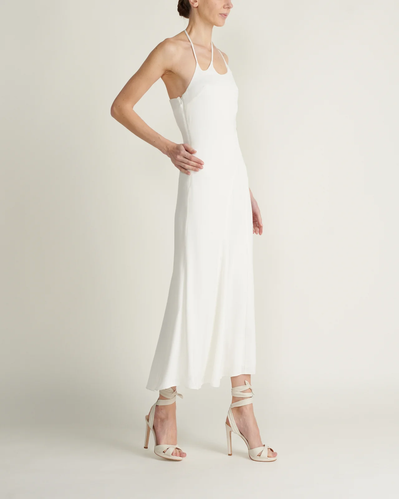 Vestido Midi Morena Cut Out Textured Crepe - Image 2