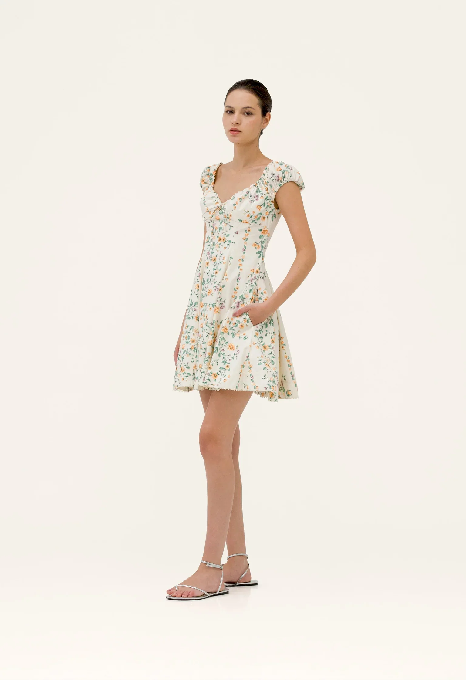 Vestido Mini Mati Chinesis